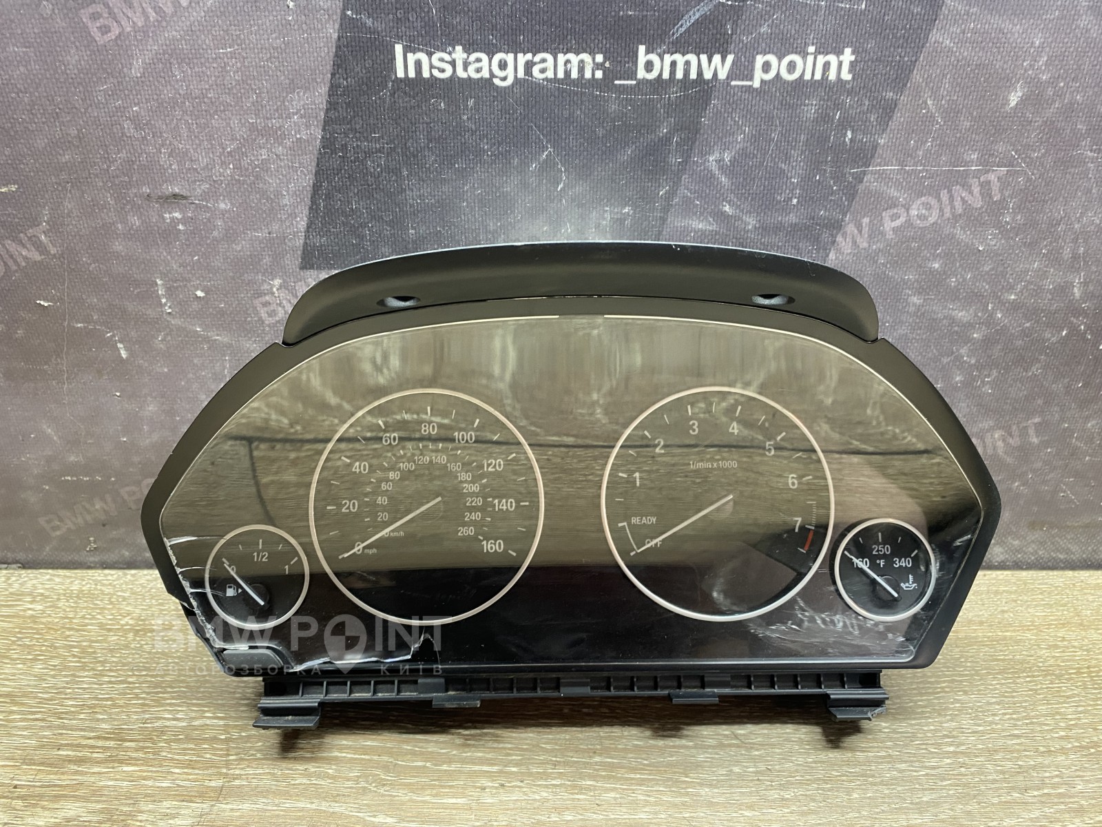 Панель приладів BMW F30/31 бензин VDO